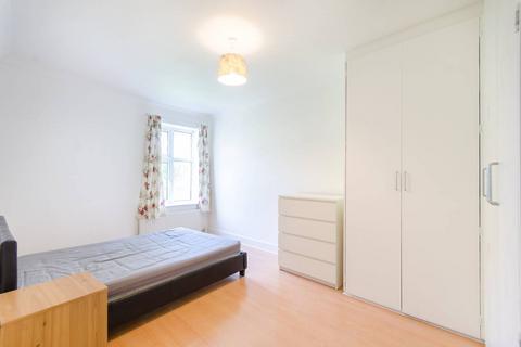 2 bedroom flat to rent, Brondesbury Park, Brondesbury, London, NW6