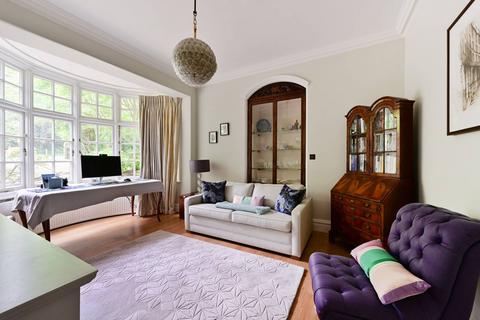 6 bedroom detached house to rent, Arthur Road, Wimbledon Park, London, SW19