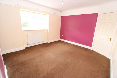 7 Castle Close, Wirral, CH46 1PD