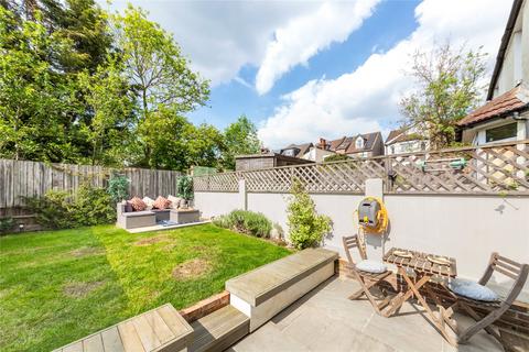 5 Huntly Road, London, SE25 6QY