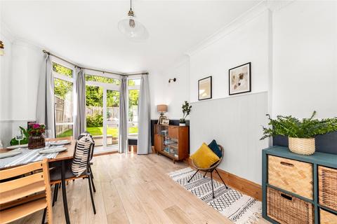 5 Huntly Road, London, SE25 6QY