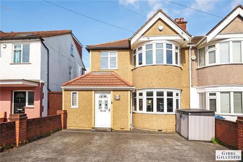 3 bedroom end of terrace house for sale, Lynton Road, Harrow, Middlesex