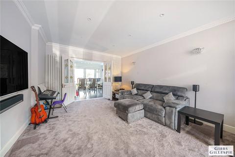 3 bedroom end of terrace house for sale, Lynton Road, Harrow, Middlesex