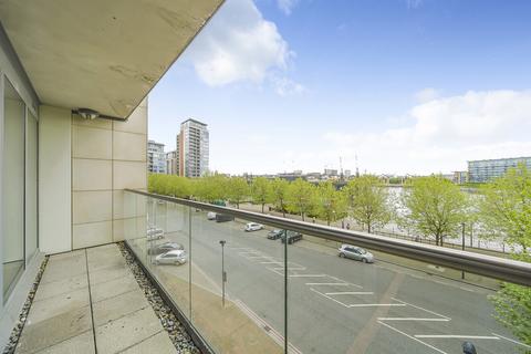 2 bedroom apartment for sale, Western Gateway, London