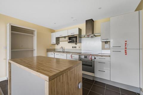 2 bedroom apartment for sale, Western Gateway, London