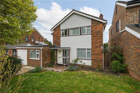 112 Albury Drive, Pinner, HA5 3RG