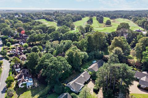 2 Priory Close, Sunningdale, Ascot, SL5 9SE