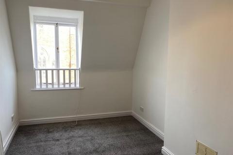 1 bedroom apartment to rent, Rhyl LL18