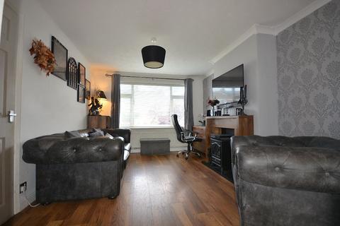 12 Duke Close, Nottingham, NG6 7BG