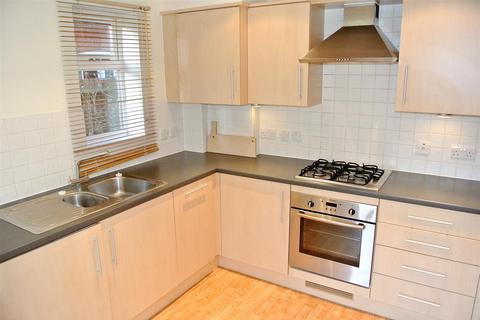 1 bedroom apartment to rent, Balfour Road, Weybridge KT13
