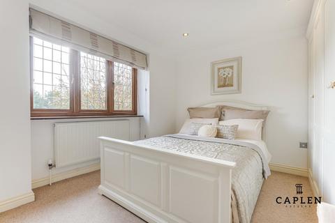 4 bedroom detached house for sale, Westbury Lane, Buckhurst Hill