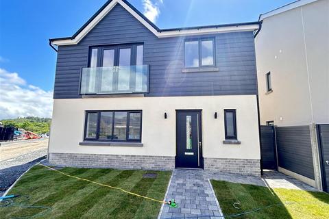 4 bedroom detached house for sale, Maes Y Teirw, Carmarthen