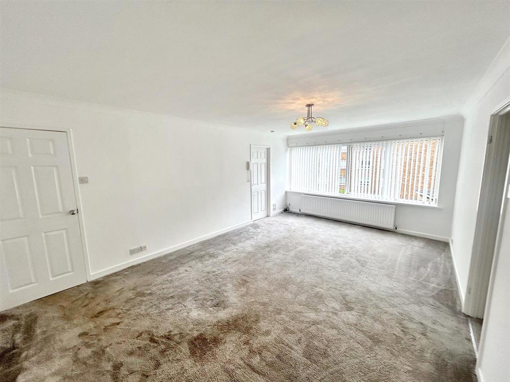 Etal Court, North Shields 2 bed apartment £700 pcm (£162 pw)