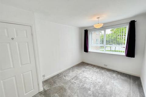 2 bedroom apartment to rent, Etal Court, North Shields