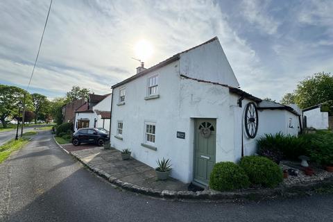2 bedroom cottage for sale, The Green, Elwick, Hartlepool