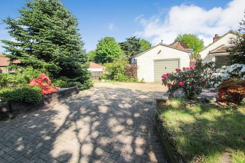 2 bedroom bungalow for sale, Babs Oak Hill, Canterbury