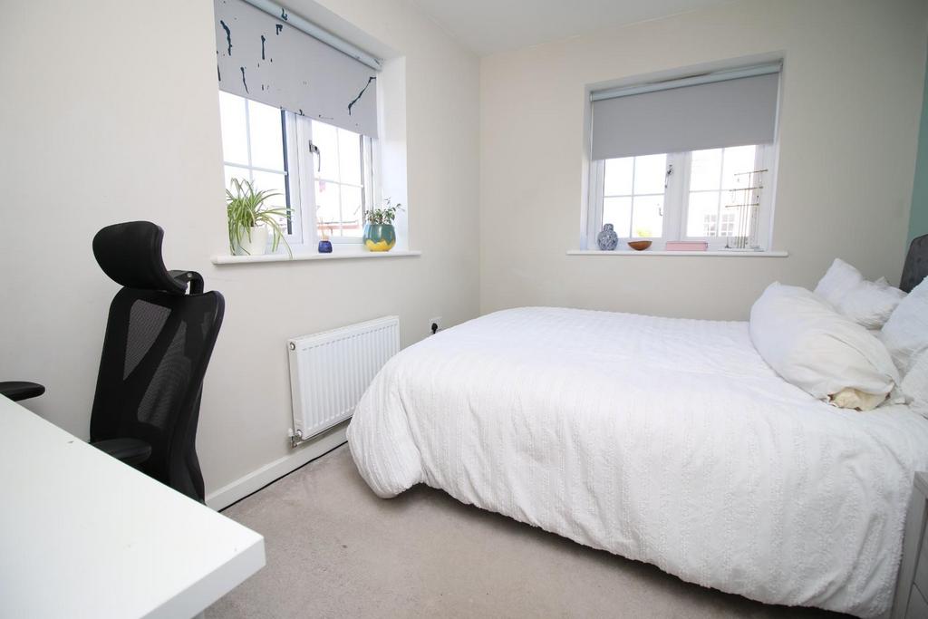 9 - bed 2.JPG