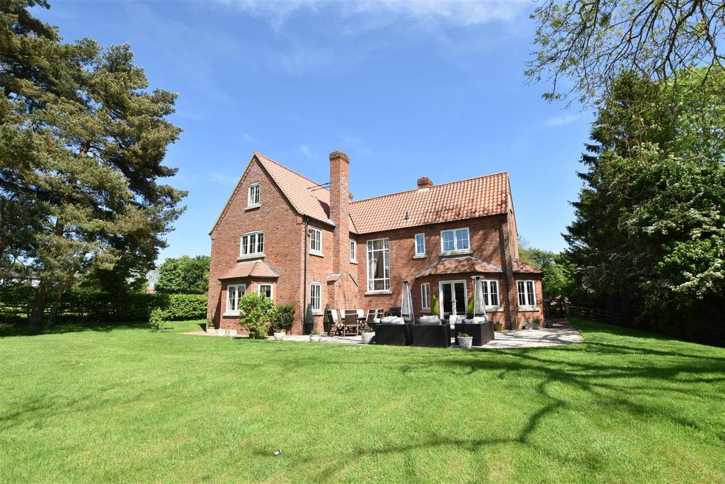 Church Lane, Brigsley DN37 7 bed detached house for sale £925,000