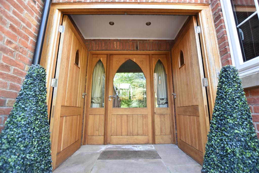 Entrance porch