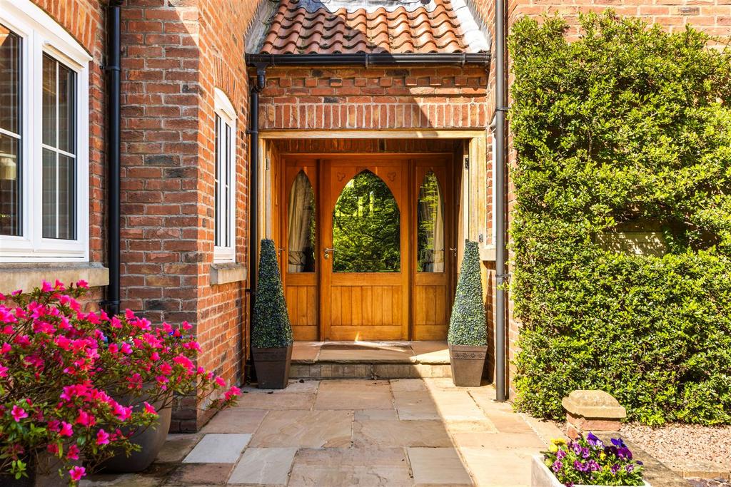 Entrance porch