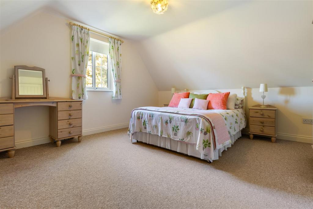 Bedroom 7 (front)