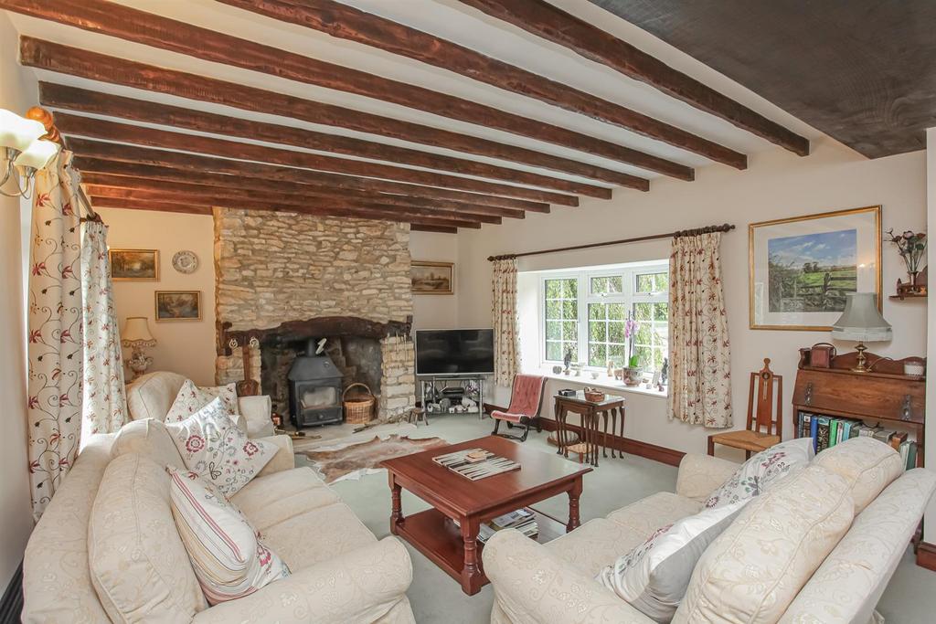 Sitting room.jpg