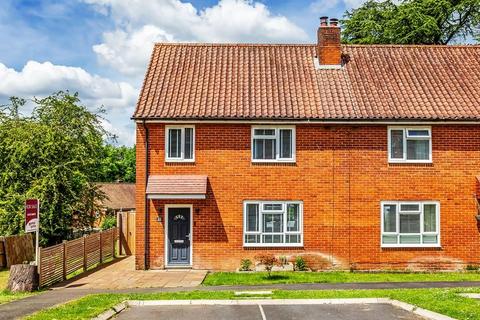 24 Dale View, Headley, Epsom, KT18 6EH