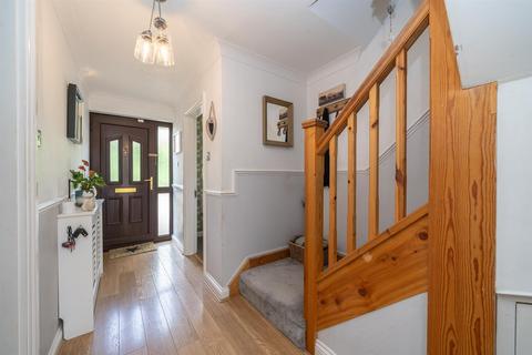 4 bedroom detached house for sale, Cow Lane, Edlesborough, LU6 2HT