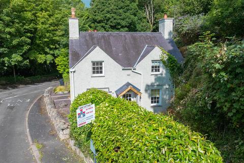 3 bedroom detached house for sale, Cadnant Bridge, Menai Bridge