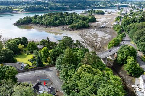 3 bedroom detached house for sale, Cadnant Bridge, Menai Bridge