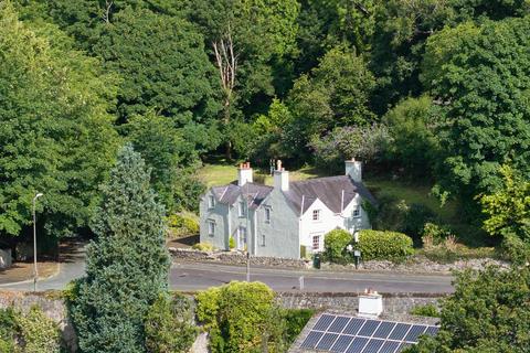 3 bedroom detached house for sale, Cadnant Bridge, Menai Bridge