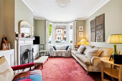 5 Cornwall Grove, London, W4 2LB