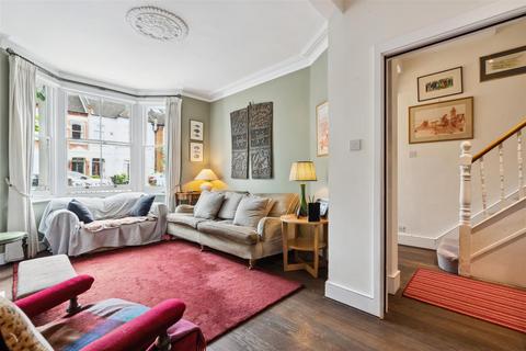 5 Cornwall Grove, London, W4 2LB