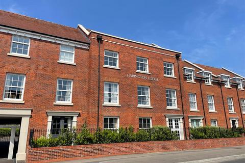 1 bedroom retirement property for sale, The Hornet, Chichester