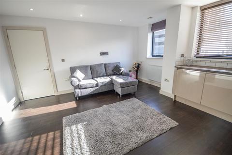 2 bedroom apartment to rent, West Bar, Sheffield, S3