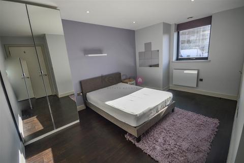 2 bedroom apartment to rent, West Bar, Sheffield, S3