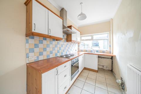2 bedroom terraced house for sale, Newport Avenue, Selby