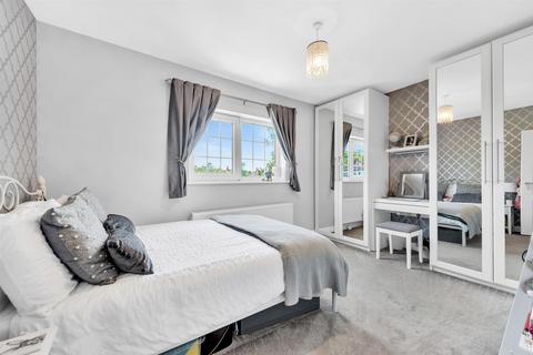 26 Lime Tree Walk, West Wickham, BR4 9ED