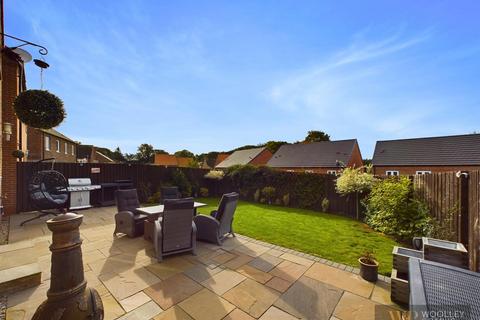 4 bedroom detached house for sale, Underwood Bank, Driffield
