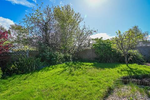 2 bedroom semi-detached bungalow for sale, 24 Greenfields Road, Bridgnorth