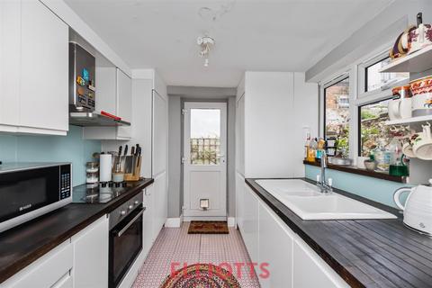 2 bedroom terraced house for sale, Canning Street, Brighton