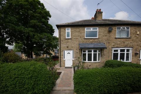 3 bedroom semi-detached house to rent, Maurice Avenue, Brighouse