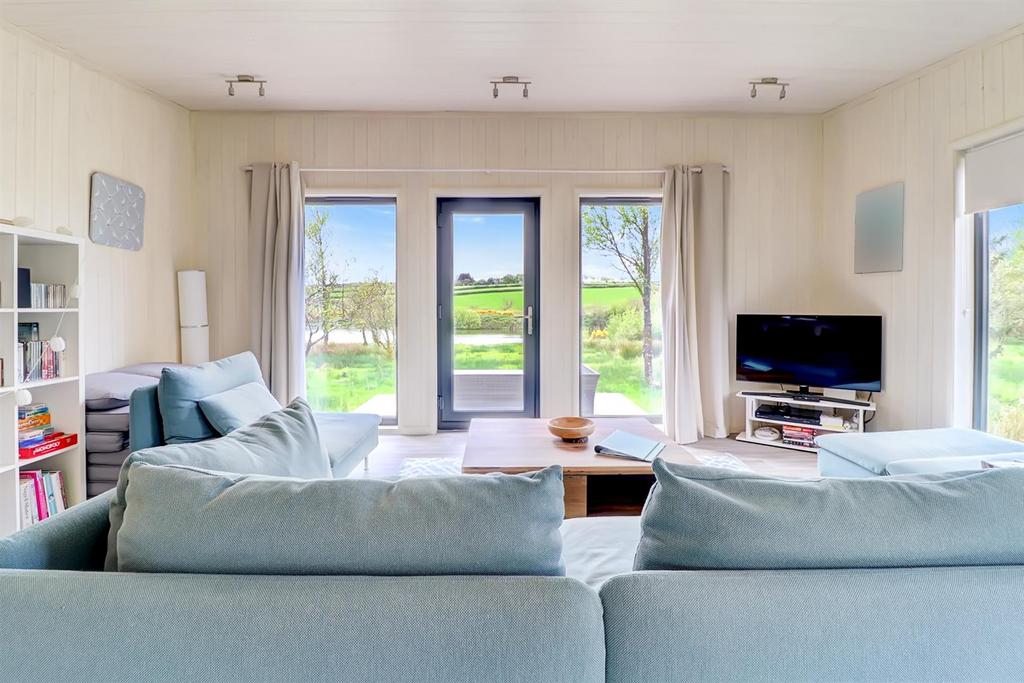 Lounge area and outlook.jpg