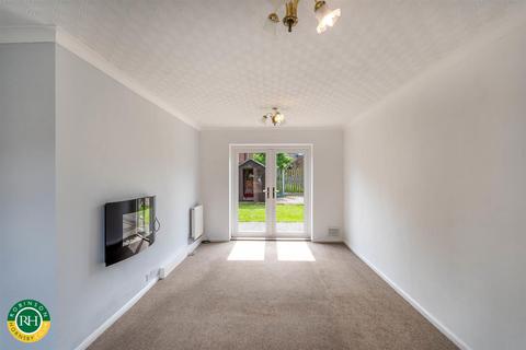 3 bedroom end of terrace house for sale, Pine Road., Cantley, Doncaster