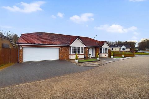 3 bedroom detached bungalow for sale, North Ridge, Whitley Bay