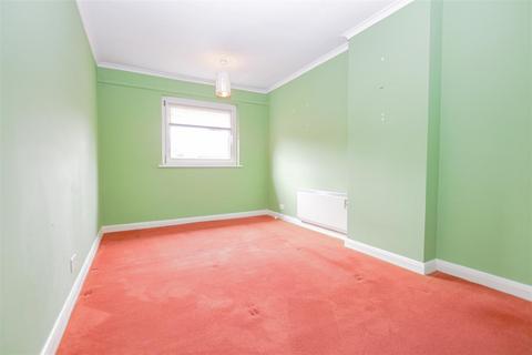 59 Mayplace Avenue, Crayford, Dartford, DA1 4PQ