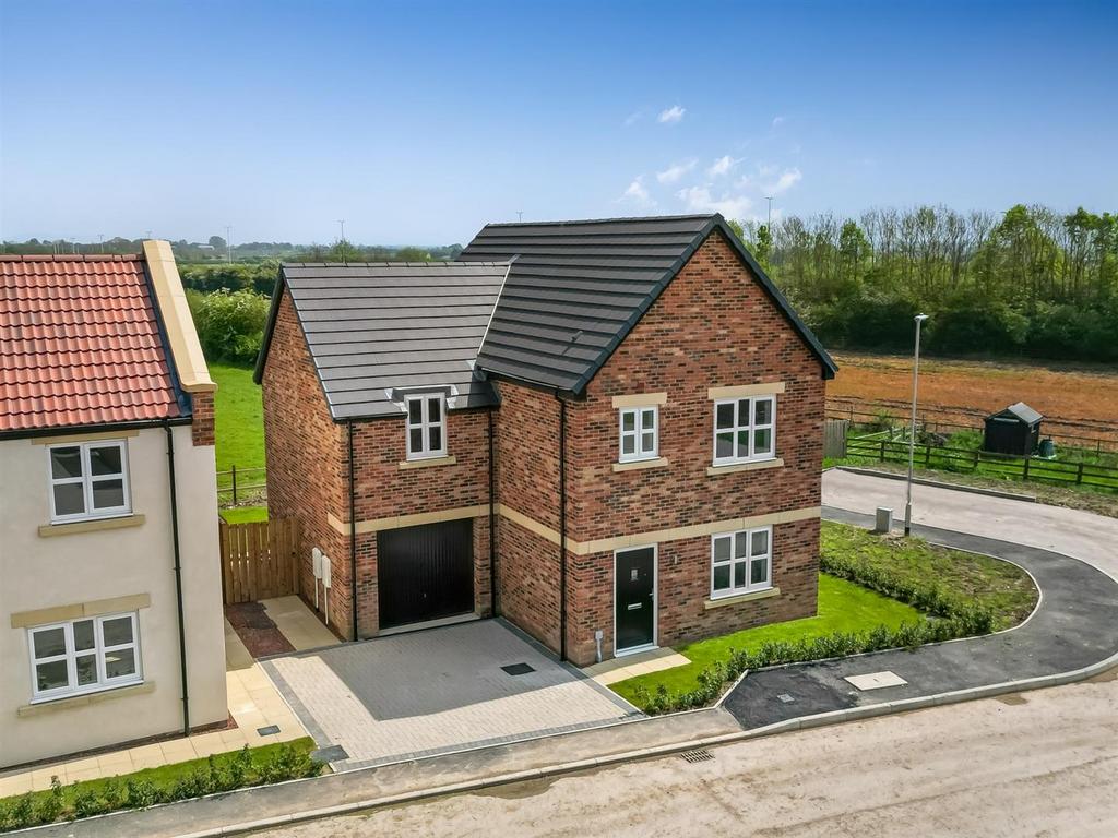 Middleton Road, Sadberge, Darlington 4 bed detached house for sale £