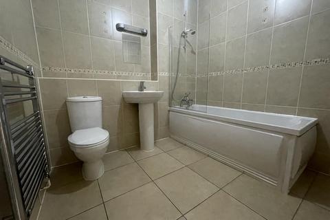 2 bedroom apartment to rent, Southpoint Burnage