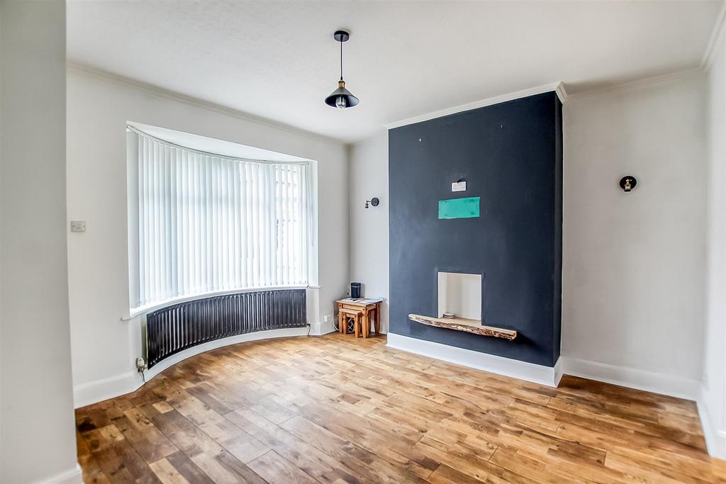 The Causeway, Darlington 2 bed semidetached house for sale £125,000
