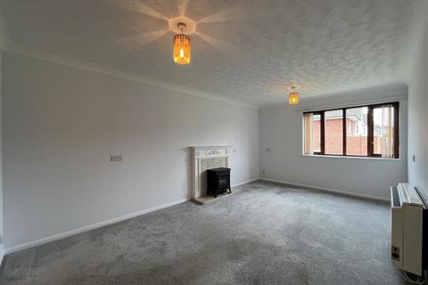 1 bedroom apartment to rent, Healey Court, Coten End, Warwick